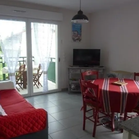 Assantza Berri 6 * Cambo-les-Bains